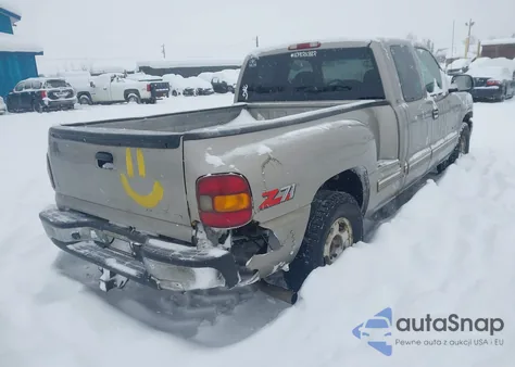 1999 Chevrolet Silverado 1500 Ls z USA, uszkodzony, nr VIN 2GCEK19T7X1252703